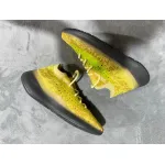 yeezy hylte glow