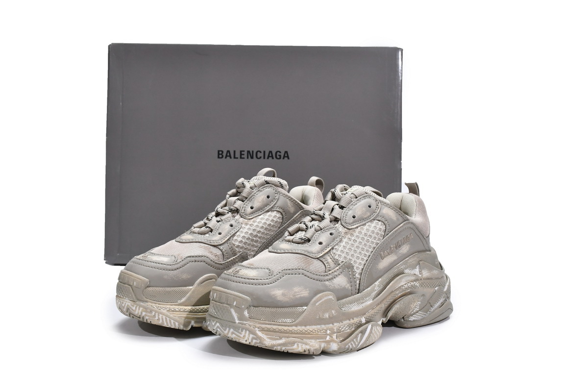 Balenciaga Triple S Beige  524039 W2FA1 9710 ??