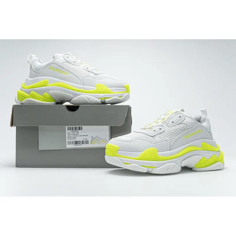 Balenciaga Triple S Fluorescent White 536737 W0901 9088 ??
