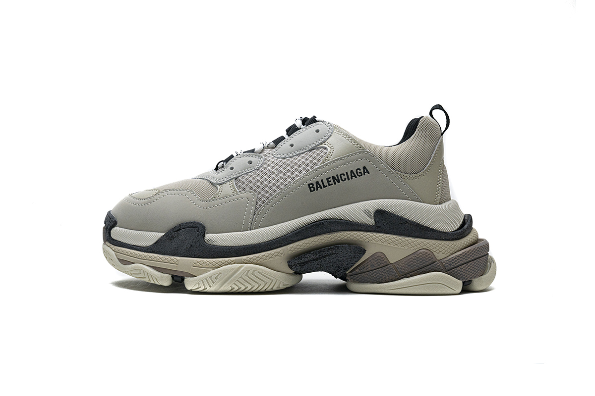 Balenciaga Triple S Silvery  584088 W09O1 1900 ??