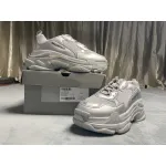  Balenciaga Triple S Light Gray Silver 536737 W2FS2 8100 ??