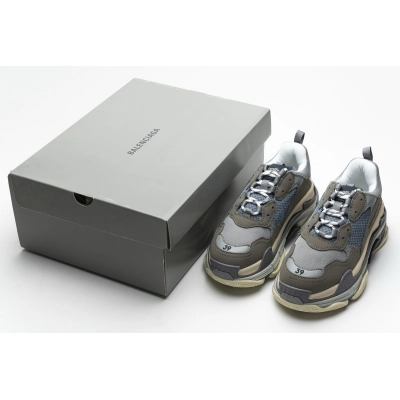  Balenciaga Triple S Grey 483513 W06E1 1259  02