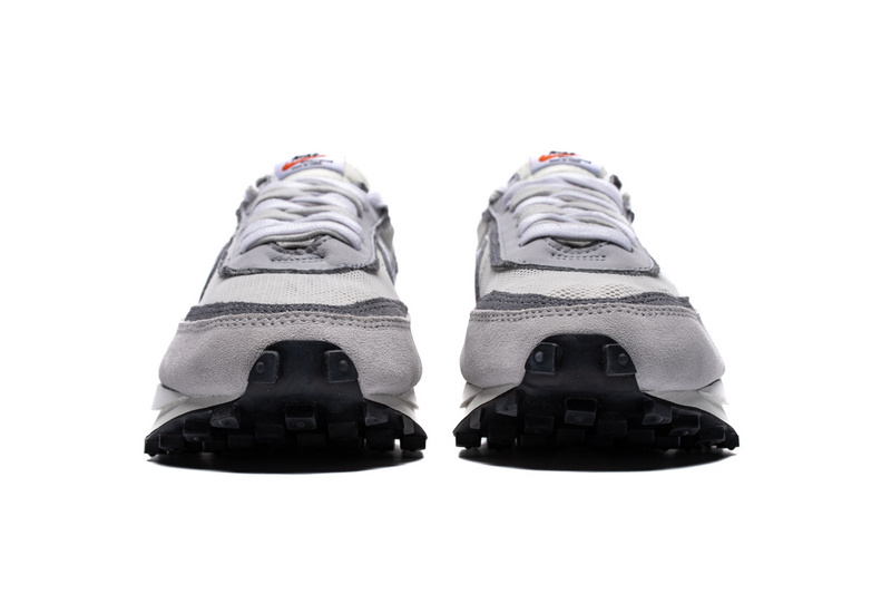 Sacai x Nike LDWaffle Grey BV0073-100??