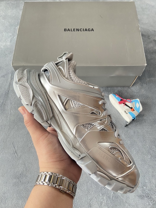 Balenciaga Track.2 Open Sneaker Bright Silver 542436 W2FS3 8100 ??