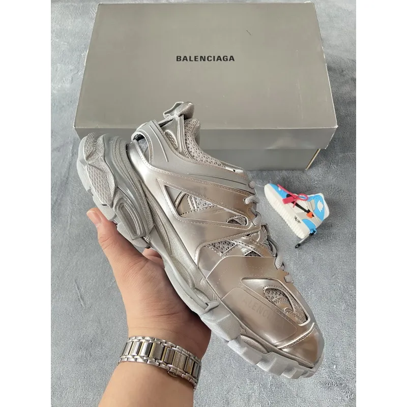 Balenciaga Track.2 Open Sneaker Bright Silver 542436 W2FS3 8100 ??