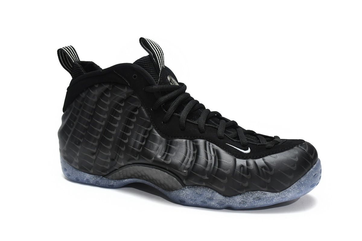 Nike Air Foamposite One QS CV0369-001 ??