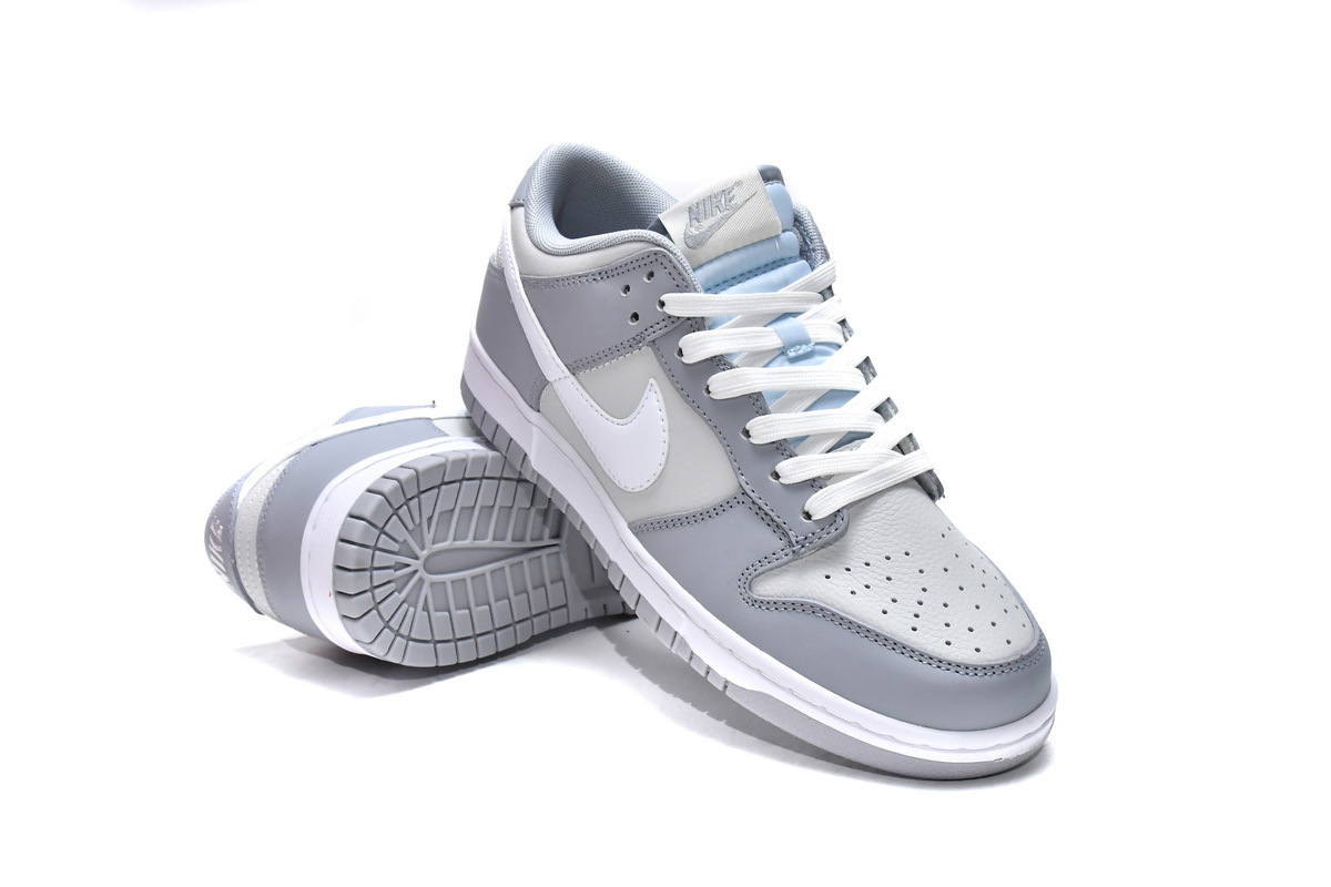 nike dunk grey white