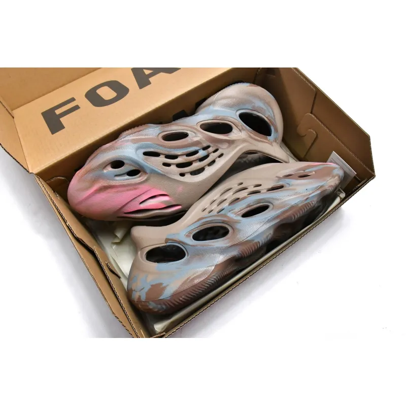 adidas Yeezy Foam RNNR MX Sand Grey GY3969