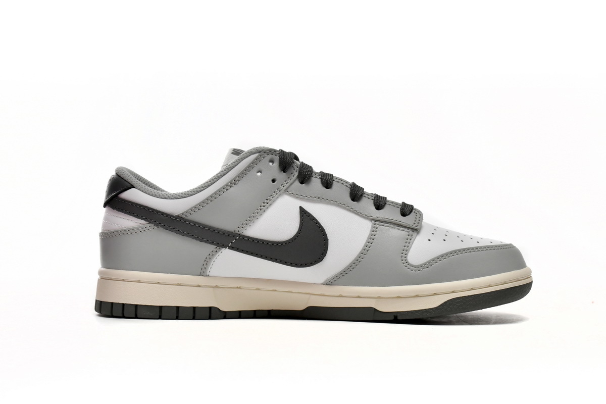 light smoke grey dunks