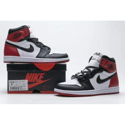 Air Jordan 1 Retro High OG Black Toe 555088-125 02