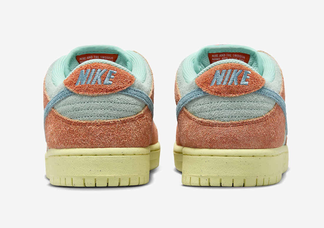 Nike SB Dunk Low Noise Aqua
