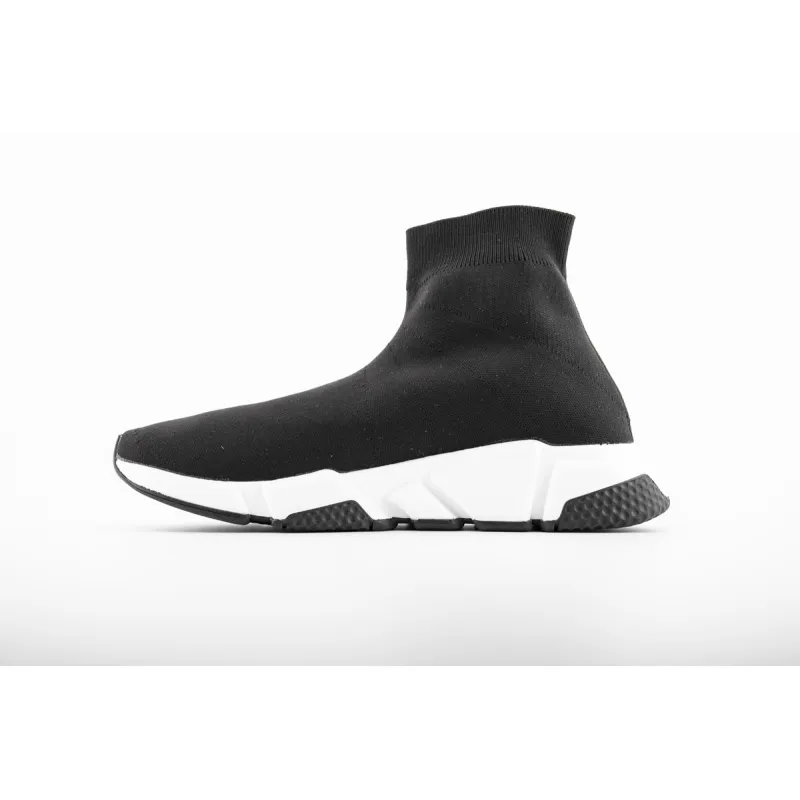 Ba*len*cia*ga speed runner black and white ca5ts