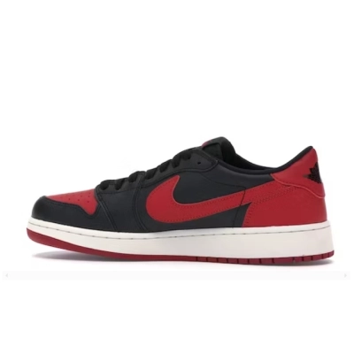 Air Jordan 1 Retro Low OG Bred 709999-001 01