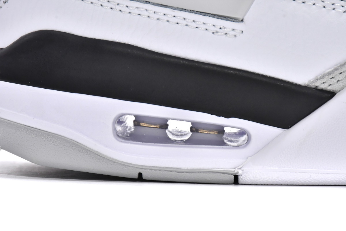 military black jordan 4