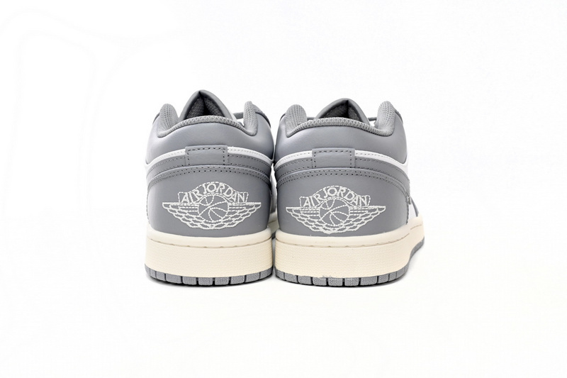 aj1 low stealth grey