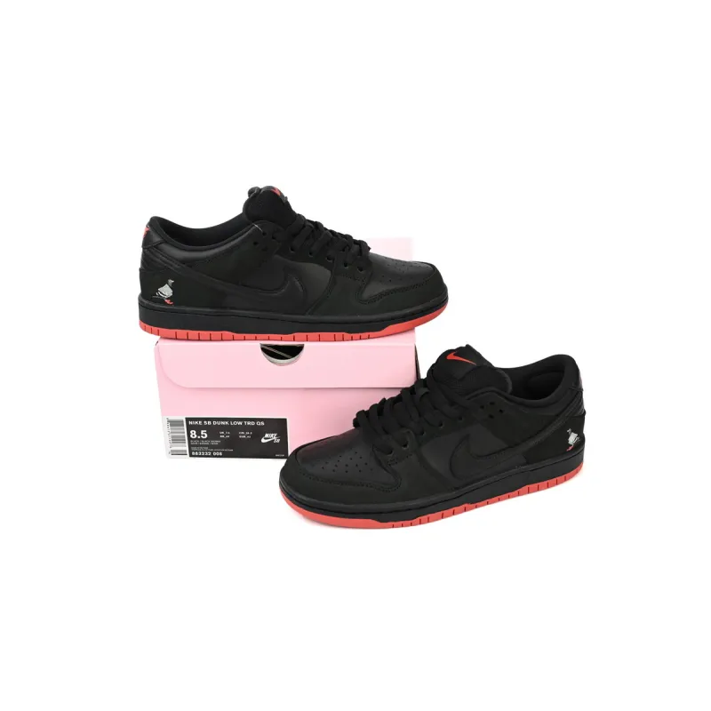 dunk pigeon black