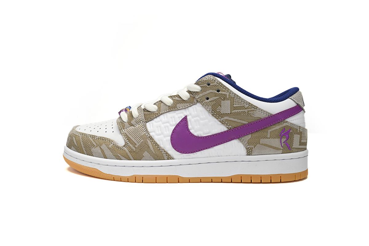 Rayssa Leal x Dunk Low SB Deep Royal Vivid Purple FZ5251 001