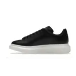 Alexander McQueen Black White Sole 553680WHGP51000