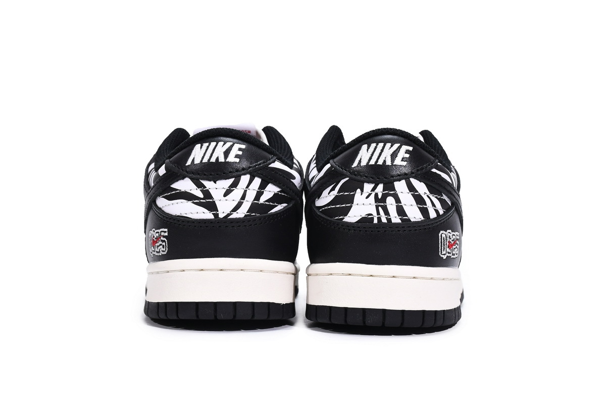 quartersnacks x dunk low sb little debbie's zebra cakes