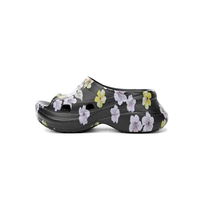 Balenciaga x Crocs Black 677389 W1S8G 6556