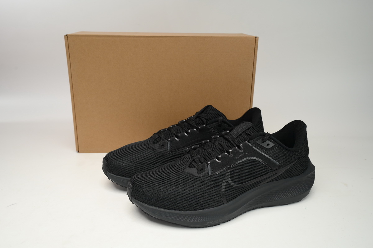 Nike Air Zoom Pegasus 40 Black Anthracite DV3853-002