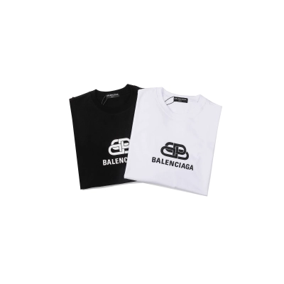 Balencigia T-shirt Black and White KT2302 02