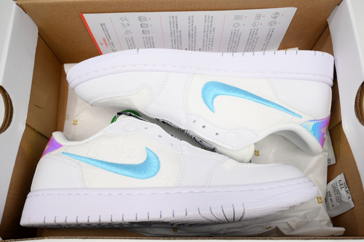 Jordan 1 Low SE Glitter Blue AV3918-905