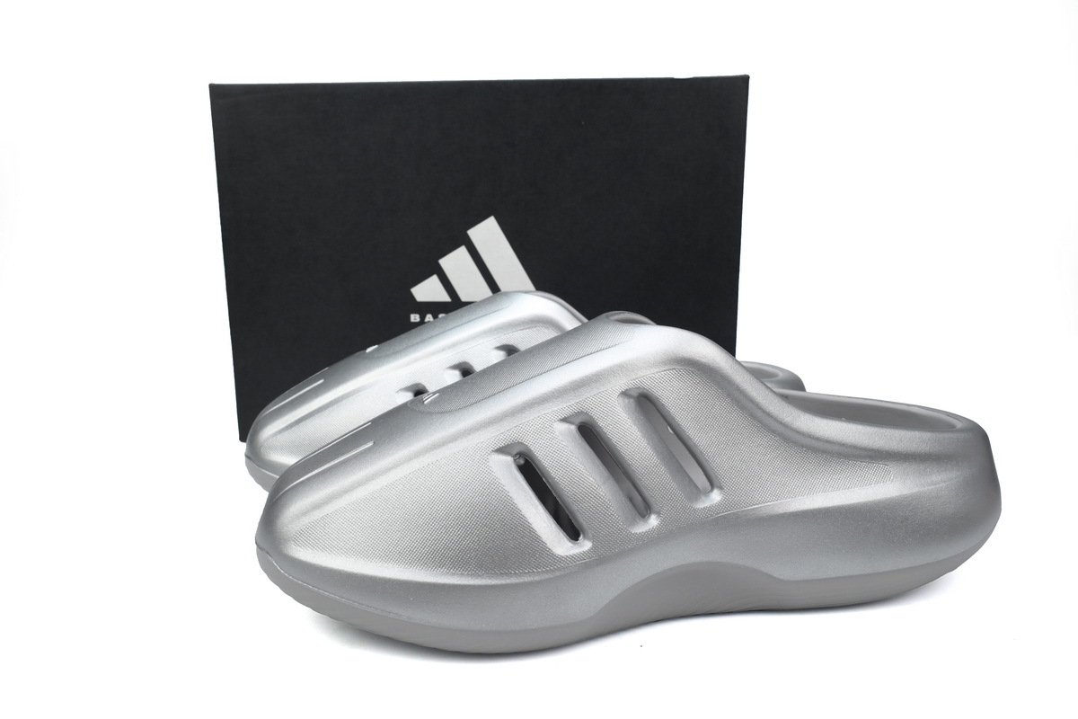 adidas adiFOM IIInfinity Mule Metallic Silver IH2814