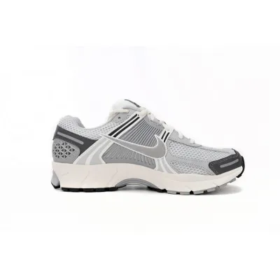 Nike Zoom Vomero 5 Wolf Grey Cool Grey FD9919-001 02