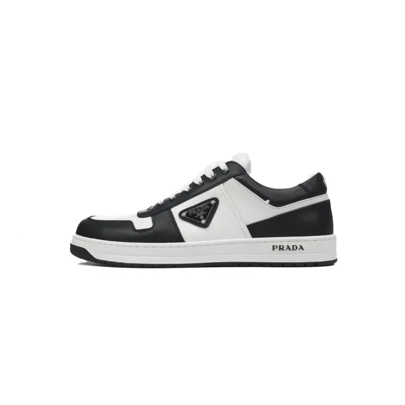 P**da Black White