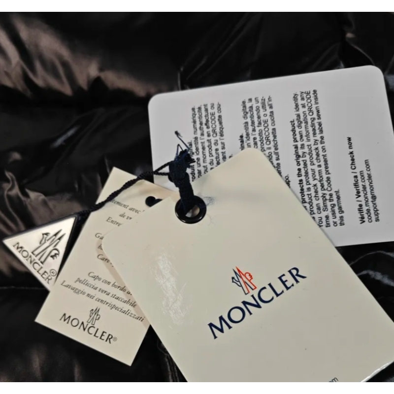 Moncler Montbeliard Down Jacket Black