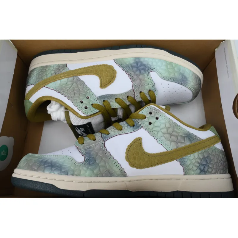 Nike SB Dunk Low Alexis Sablone Chameleon HJ3386-300