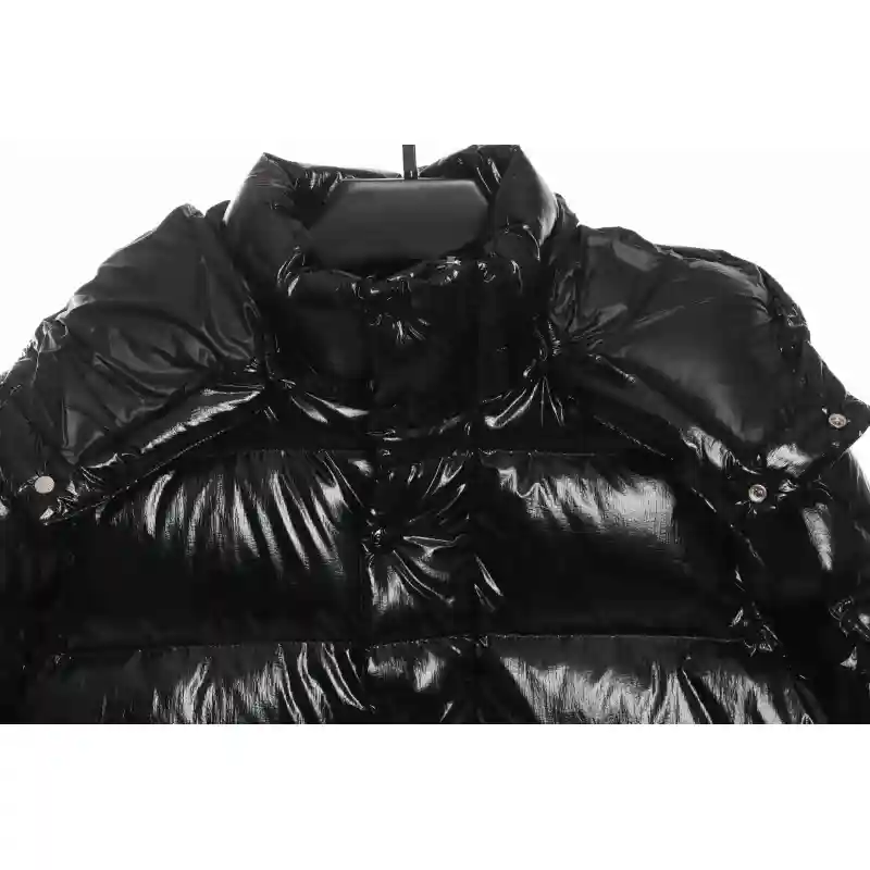 Moncler Maya 70 Short Down Jacket Black