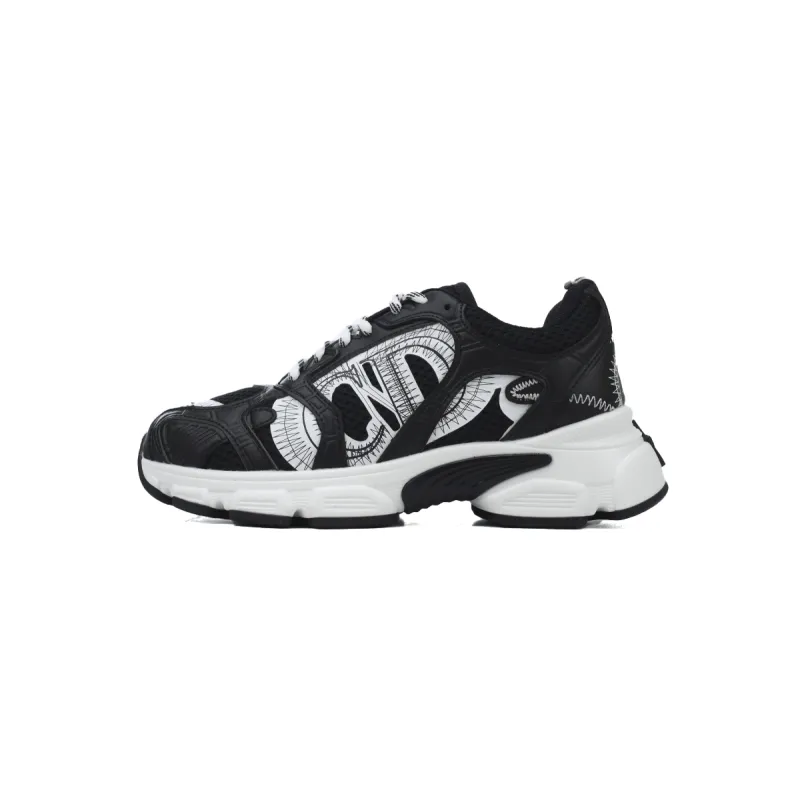 Sneaker Black and White
