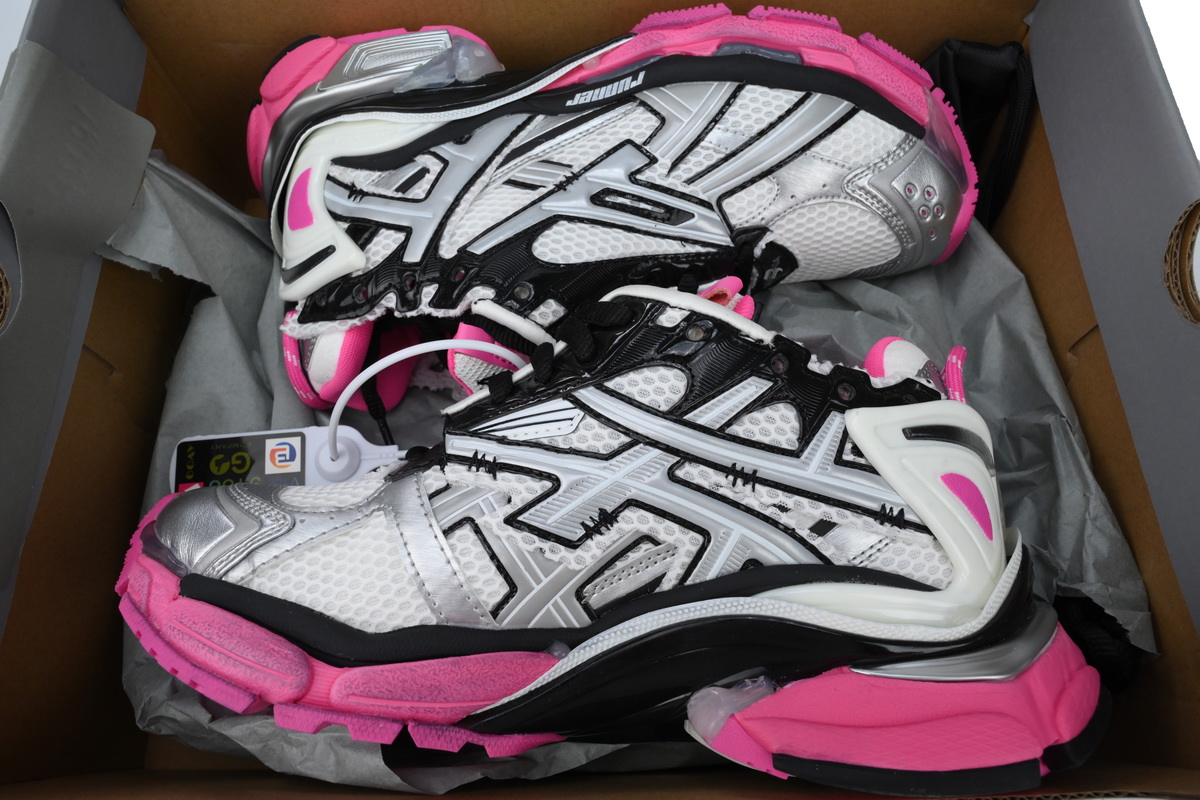 Balenciaga Runner Silver Grey Pink 677402 W3RB2 9155