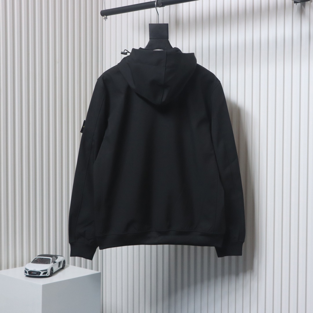 Stone Island Light Soft Shell-r Hooded Jacket Black
