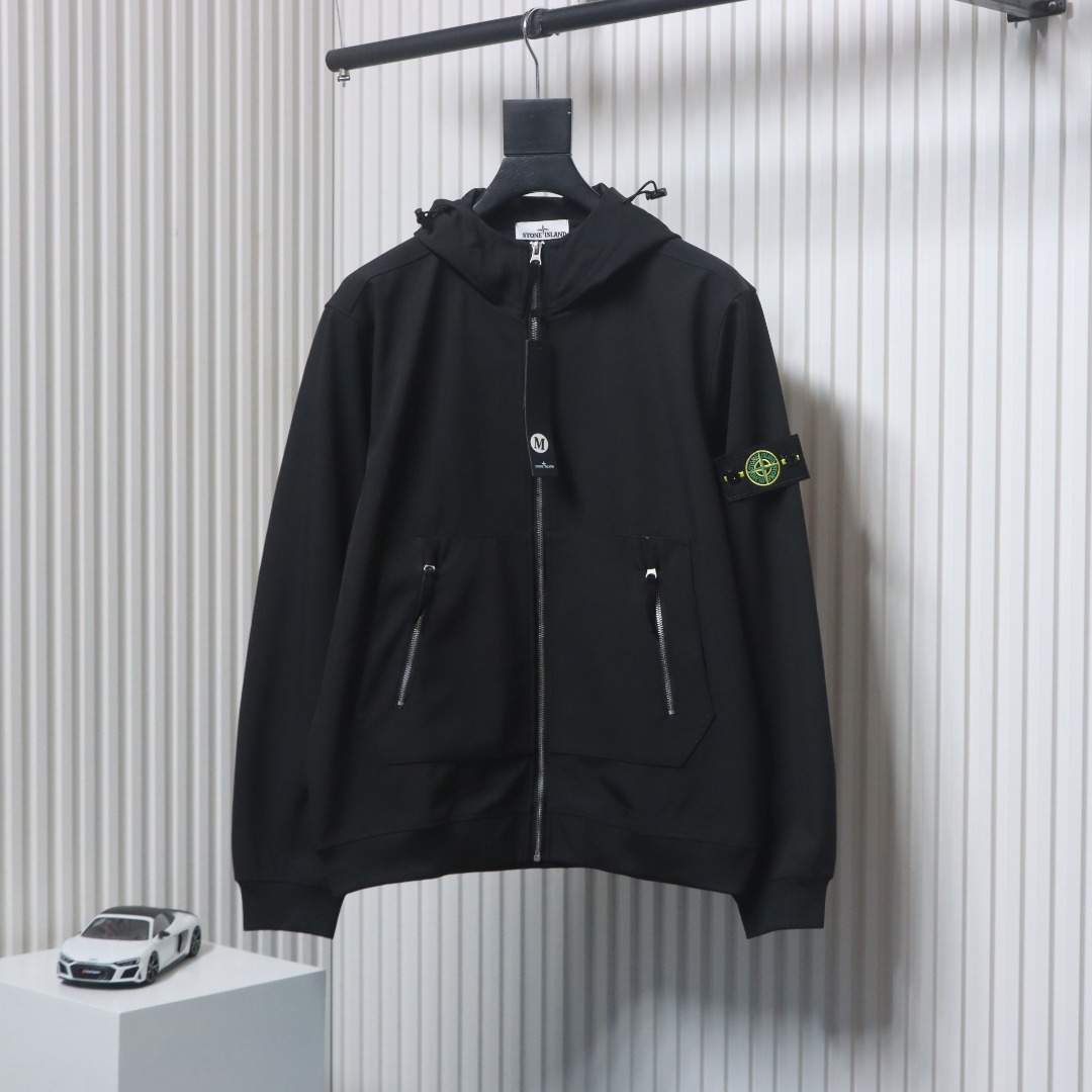 Stone Island Light Soft Shell-r Hooded Jacket Black