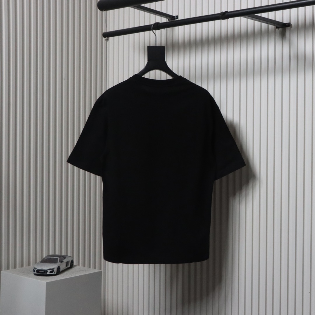 Balenciaga 24ss T-shirts Black and White