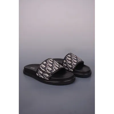 Dior Aqua Sandal Beige and Black 01