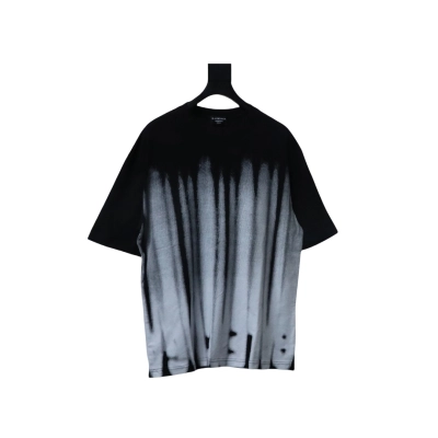 Balenciaga T-shirt Black and White 01