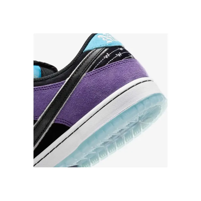 Nike SB Dunk Low Hayley Wilson HJ0513-500