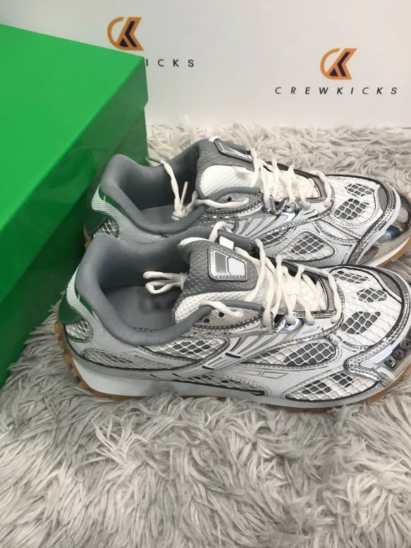 Bottega Veneta Orbit White Silver 741357V2X401425