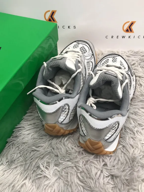 Bottega Veneta Orbit White Silver 741357V2X401425