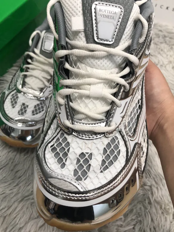 Bottega Veneta Orbit White Silver 741357V2X401425