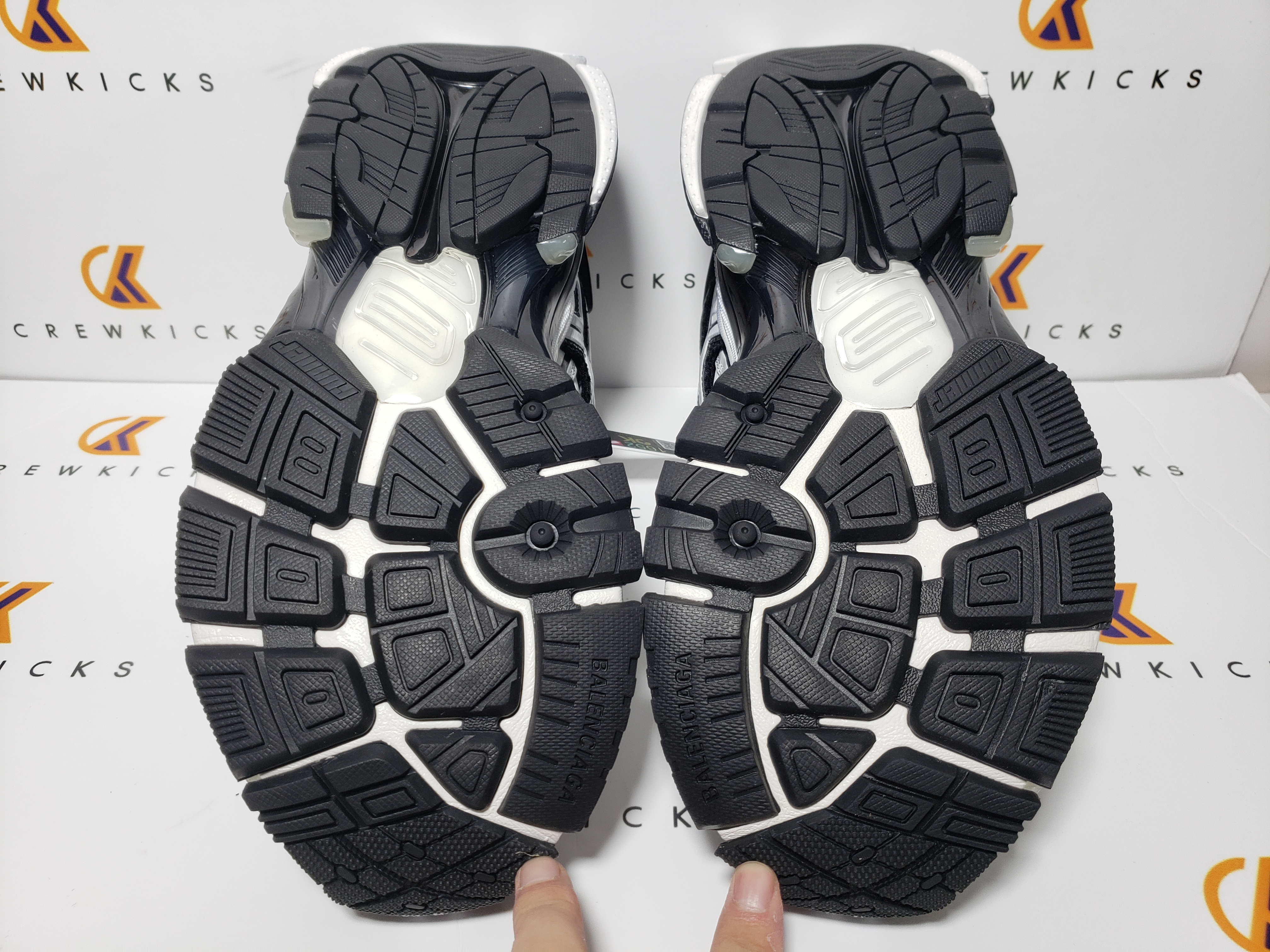 Balenciaga Runner Sneaker Black White 677403 W3RB2 9010