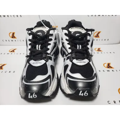 Balenciaga Runner Sneaker Black White 677403 W3RB2 9010 02