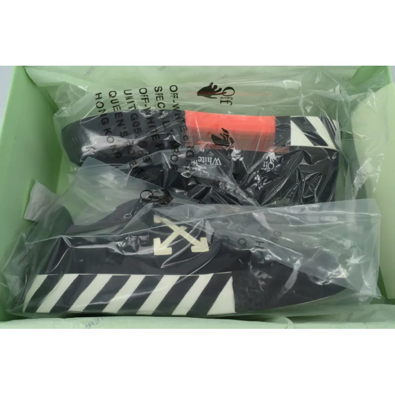 OFF-WHITE Vulc Low Black White OWIA272C99FAB0011001