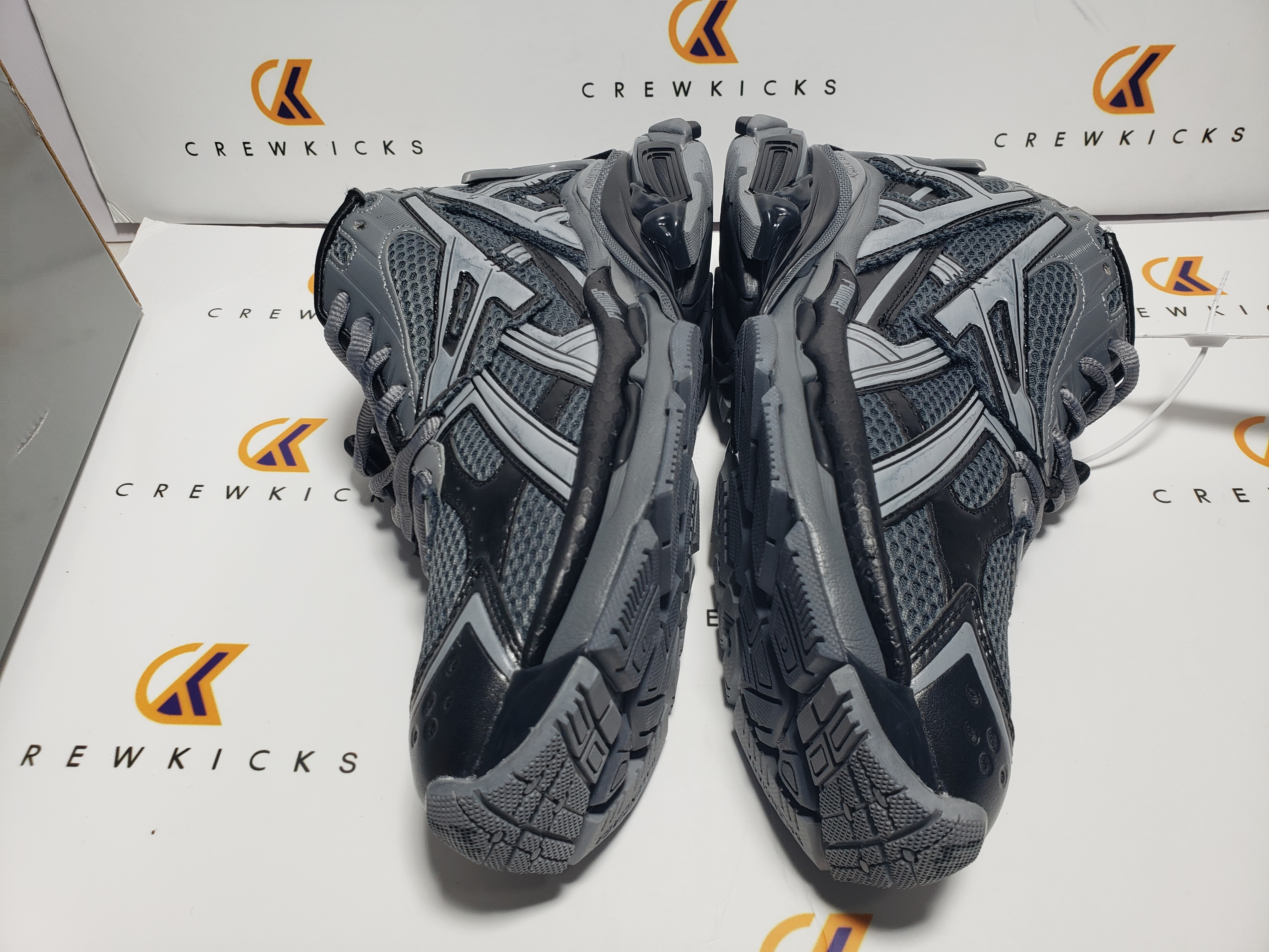 Balenciaga Runner All Black Gray 677402 W3RB2 1515