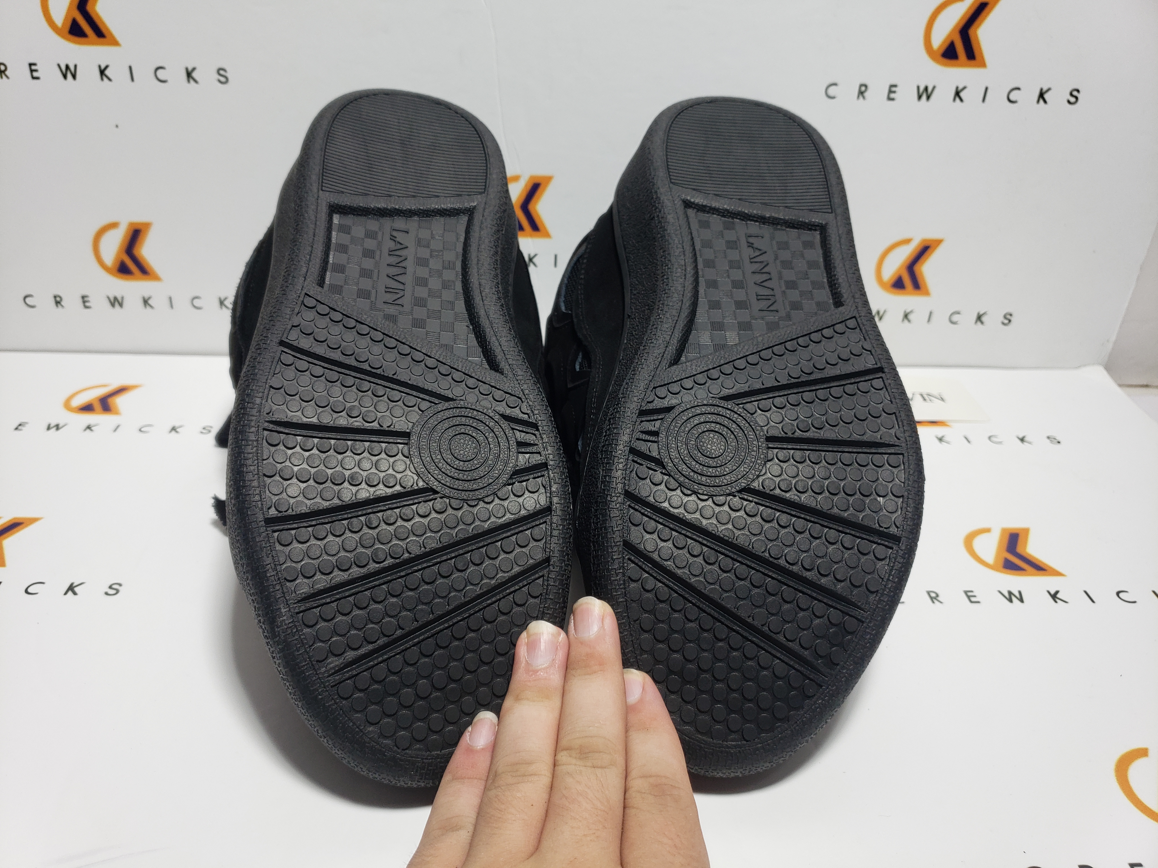 Lanvin Leather Curb Triple Black