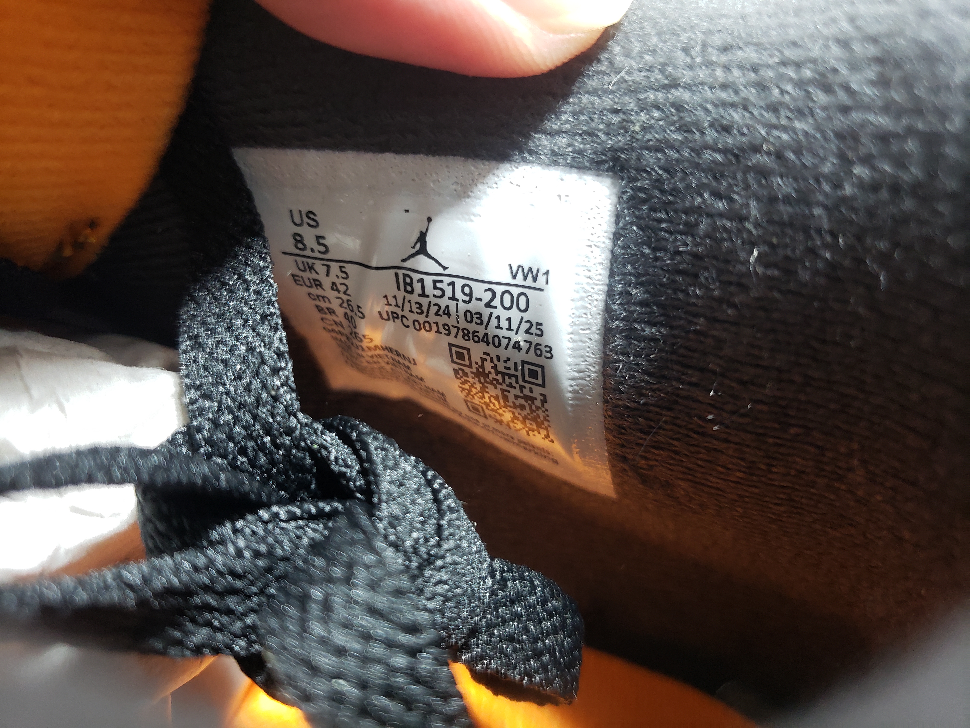 Jordan 4 Retro OG SP Undefeated IB1519-200 